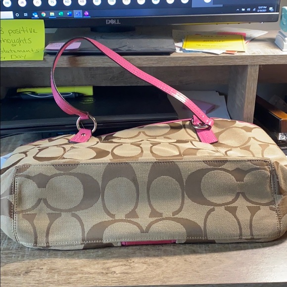 Authentic Coach Handbag - Picture 3 of 5